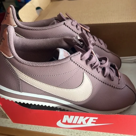 Womens Classic Cortez Leather “Smokey Mauve” Size 7 - Picture 3 of 4